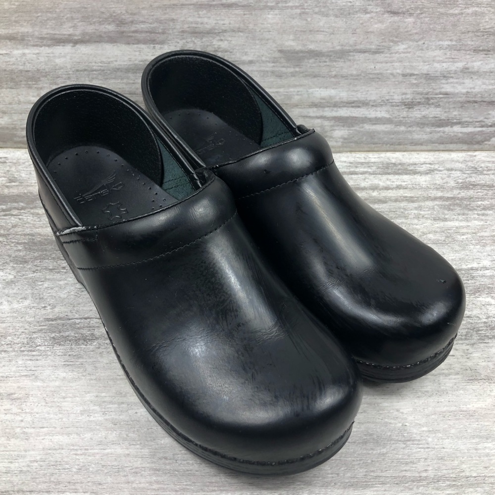 DANSKO black comfort clog shoe